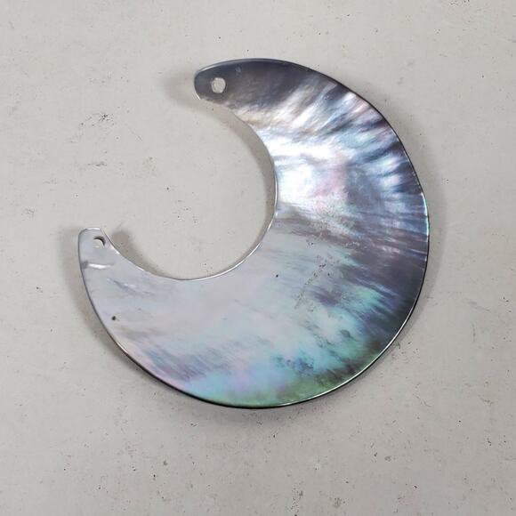 Vintage Crescent Shape Mother of Pearl Pendant 2.5 Inch Long Black Gray - Picture 4 of 4